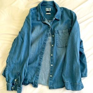 Universal Thread Jean Top